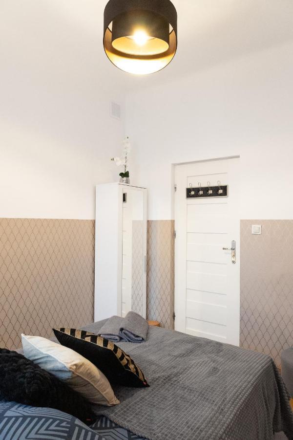 Clicktheflat Aleje Niepodleglosci Center Apart Rooms Warsaw Exterior photo
