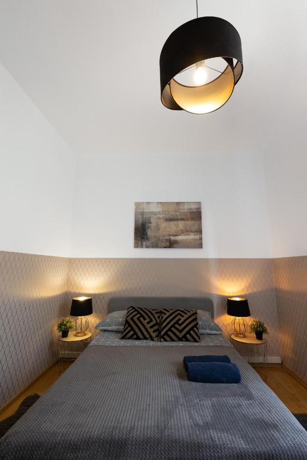 Clicktheflat Aleje Niepodleglosci Center Apart Rooms Warsaw Exterior photo